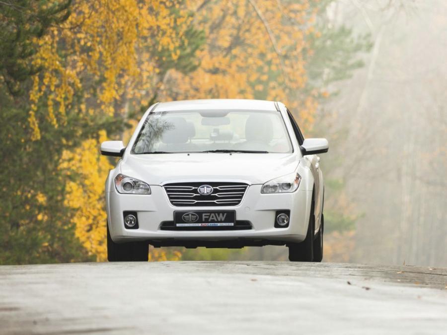  FAW Besturn B50 2011 года  (фото 4 из 15)